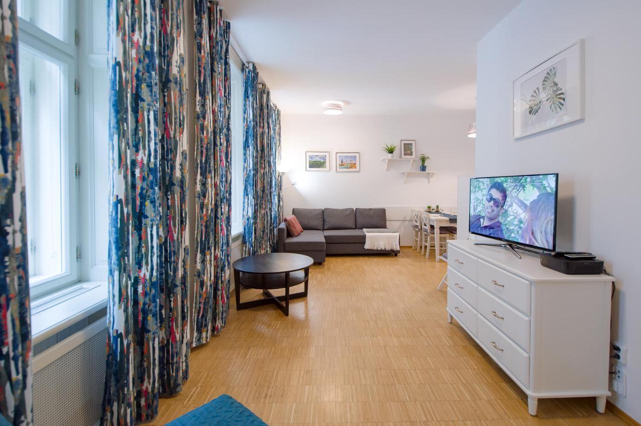 Apartment Modern Charvatova Prag